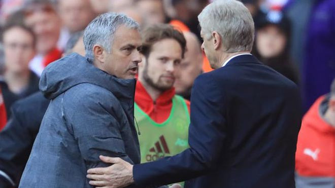 Toan tính của Mourinho sau cú ngã trước Arsenal