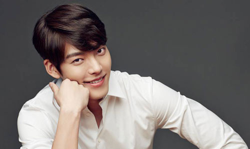 Tài tử Kim Woo Bin.