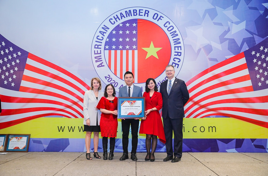 Herbalife Việt Nam vinh dự nhận Giải Thưởng Trách Nhiệm Xã Hội Doanh Nghiệp 2020