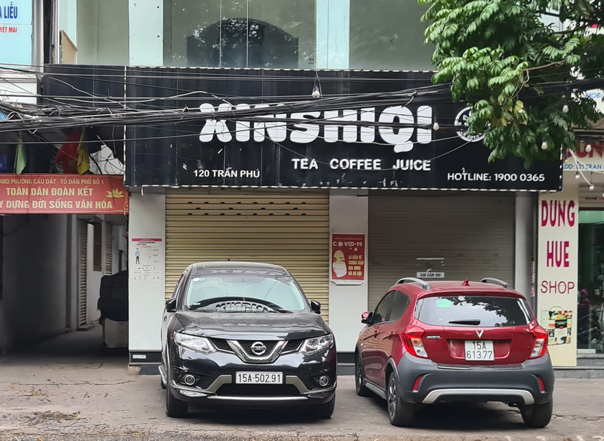 Vỉa hè nhiều tuyến phố ở Hải Phòng bị chiếm dụng, làm nơi đỗ xe