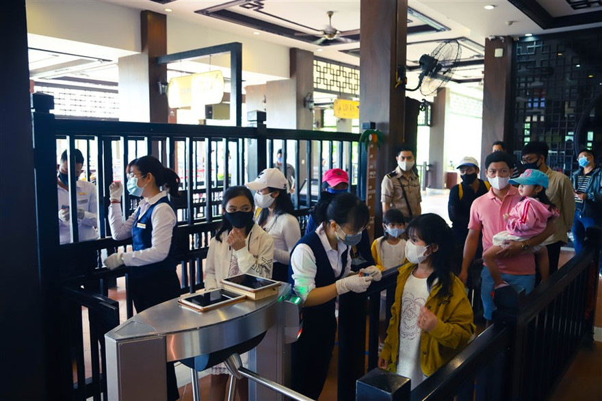 Liên tiếp tung hai chương trình kích cầu quy mô, Bà Nà Hills khơi gợi tình yêu đất nước 