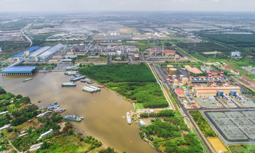 Nhà máy Lọc dầu Dung Quất