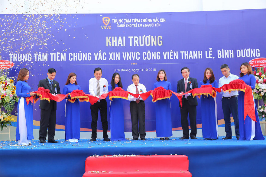 Khai trương Trung tâm tiêm chủng VNVC Thanh Lễ, tỉnh Bình Dương sáng 31/10