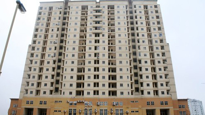 Khu tái định cư Nam Trung Yên có gần 50 căn hộ bỏ trống, trong đó có nhiều căn bỏ trống hàng chục năm. Ảnh: Bá Đô.