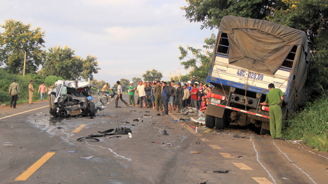Hiện trường vụ tai nạn giao thông.
