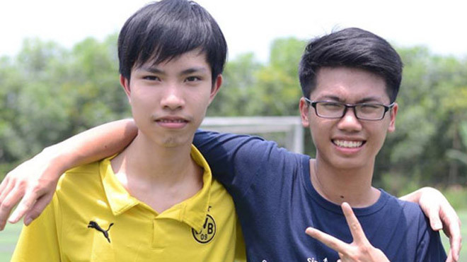 Bùi Xuân Trường (bên trái).