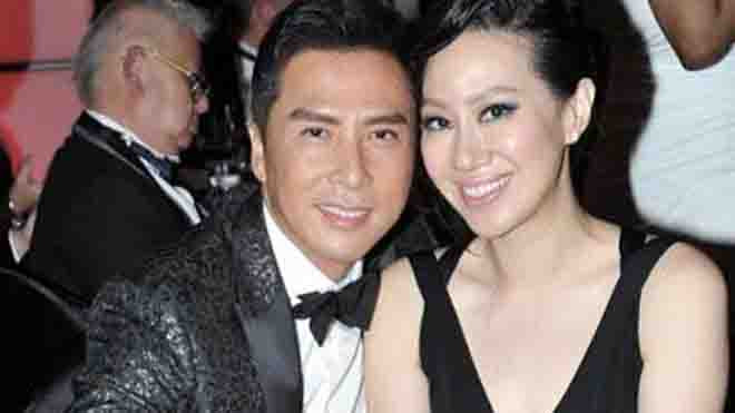 Chân Tử Đan hạnh phúc bên vợ trẻ