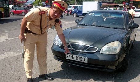 Chiếc xe nghi vấn bị CSGT phát hiện.