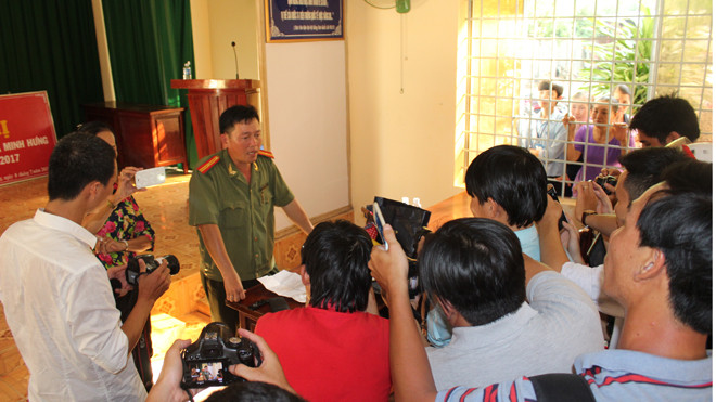 Quang cảnh buổi họp báo