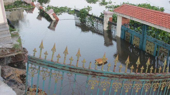 Sạt lở nghiêm trọng vào đêm qua