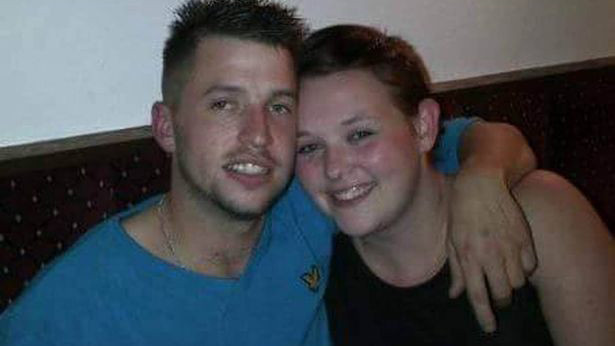 Daniel Toft cùng vợ Danielle. Ảnh: PA Real Life.