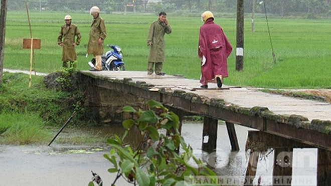 Cầu Vàng Anh, nơi xảy ra vụ đuối nước