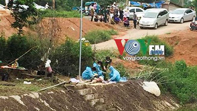 Thi thể nạn nhân bị thâm đen, đang trong quá trình phân hủy được phát hiện vào khoảng 9h00 sáng ngày 27/7.