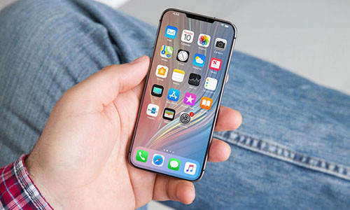 Một concept iPhone SE 2 với màn hình tràn viền.