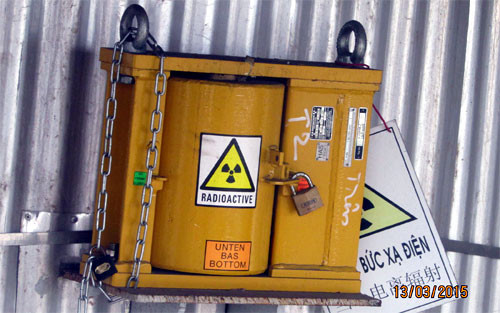 Thực hư bốn thợ sửa máy viêm loét, nhập viện cấp cứu vì tự bắn 2.000 - 3.000 lần tia X vào đùi