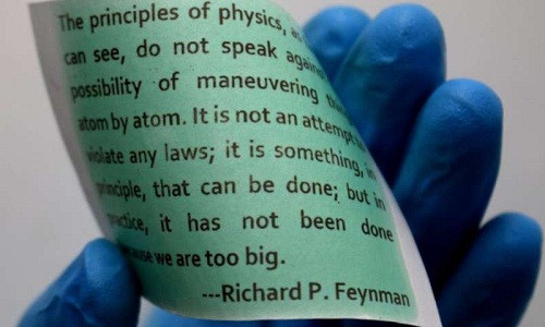 Loại giấy mới có thể xóa đi rồi in lại hơn 80 lần. Ảnh: Wang.