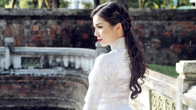 Lệ Quyên: 'Chồng tôi không để ý chuyện lặt vặt của phụ nữ'