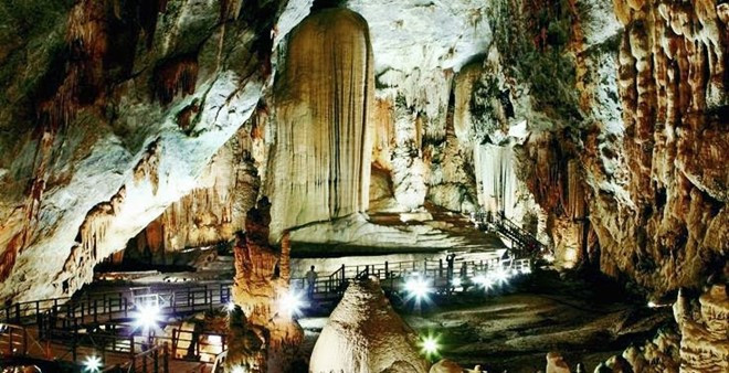 Động Thiên Đường, nơi sẽ tổ chức phần trình diễn trang phục dân tộc của các thí sinh hoa hậu. Ảnh: CTV.