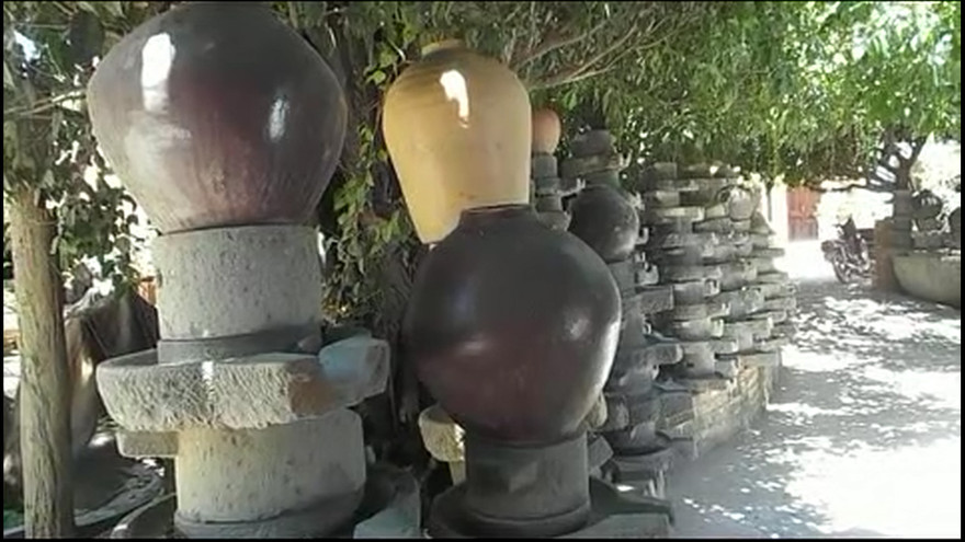 Lạc vào 'mê cung' cối đá cổ lớn nhất Việt Nam