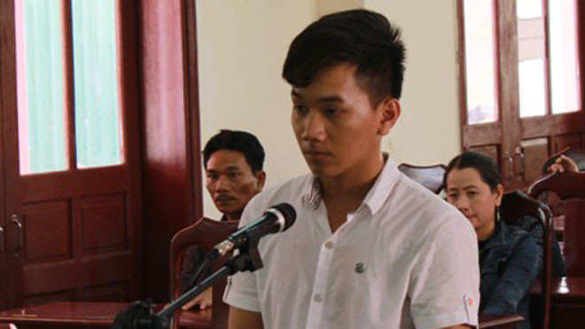 Đang ở độ tuổi học sinh nhưng Trung đã có hành vi chiếm đoạt tiền của rất nhiều người