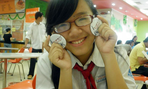 Dù đã làm quen với công việc kinh doanh 2 năm nay, Quỳnh vẫn giữ nhiều nét hồn nhiên của tuổi 15. Ảnh do nhân vật cung cấp