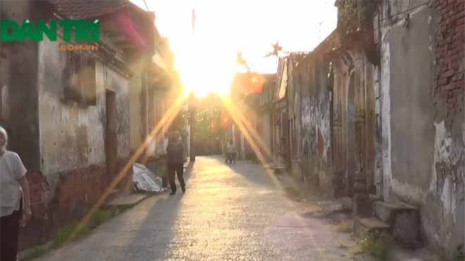 “Làng biệt thự Tây” phủ bụi giữa Hà Nội