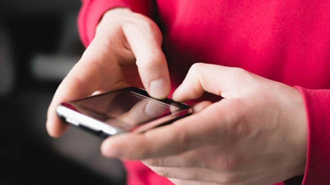 Cảnh báo: Sản phẩm công nghệ đang tàn phá sức khỏe của bạn.