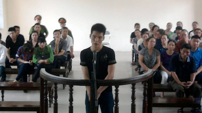 Bị cáo Nguyễn Mạnh Hùng.