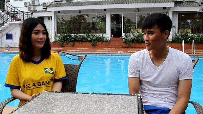 Công Vinh trong buổi quay video clip