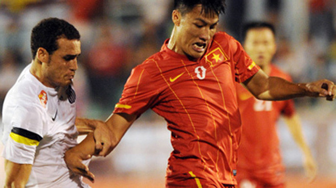 Mạc Hồng Quân bất ngờ tỏa sáng dưới thời HLV Miura