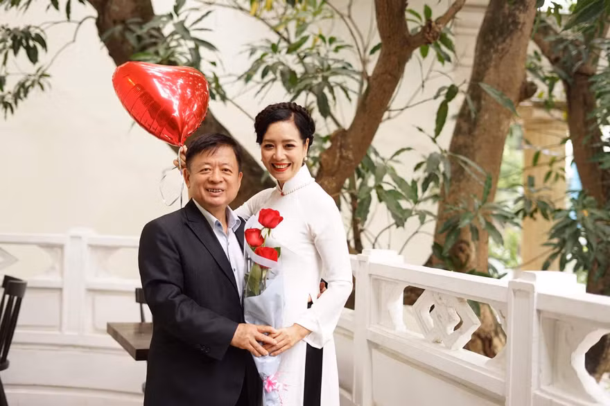 NSƯT Chiều Xuân kể chuyện cưới nhạc sĩ Đỗ Hồng Quân khi 20 tuổi và bị kỷ luật