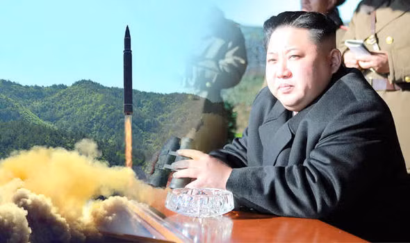 Ông Kim Jong-un cảm ơn công nhân góp phần vào thành công phóng ICMB