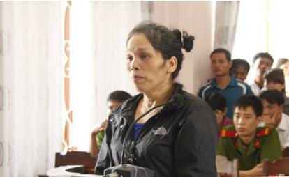 “Mẹ mìn” Nị cũng từng là nạn nhân của nạn buôn người.