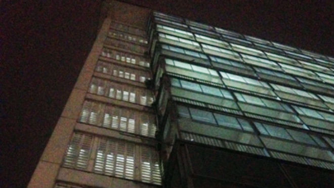 Thanh niên nhảy từ tầng 9 của Bệnh viện Chợ Rẫy.