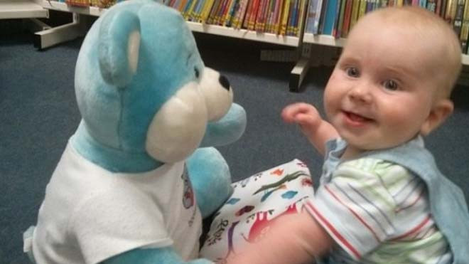 Owen Harper, 9 tháng tuổi.