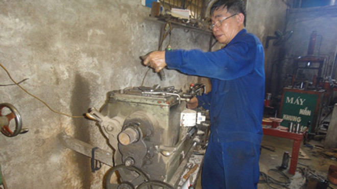 Ông Hải là người ham học hỏi, đam mê sáng tạo. Với ông, không có thứ gì là đồ bỏ đi. 