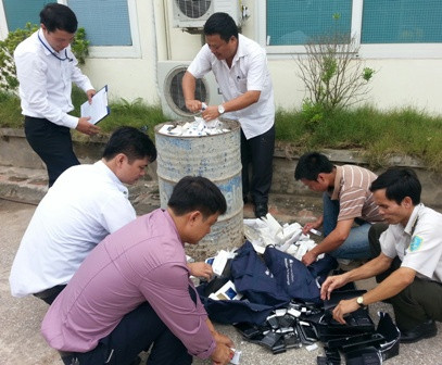 Tiêu hủy số thuốc vi phạm.