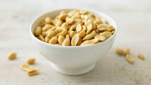 Những hạt đậu phộng là bạn đồng hành với sức khỏe. Ảnh: BBC UK.