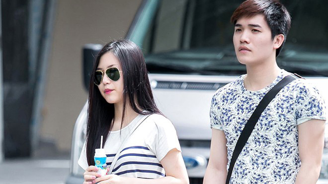 Hương Tràm xuất hiện sau scandal mặc phản cảm ở bar