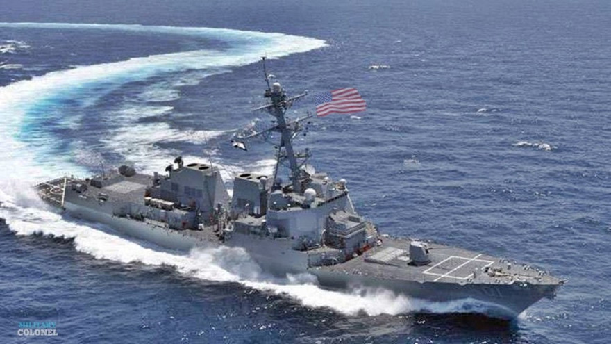 Nga bám đuôi tàu chiến NATO giữa lúc ‘nước sôi lửa bỏng’