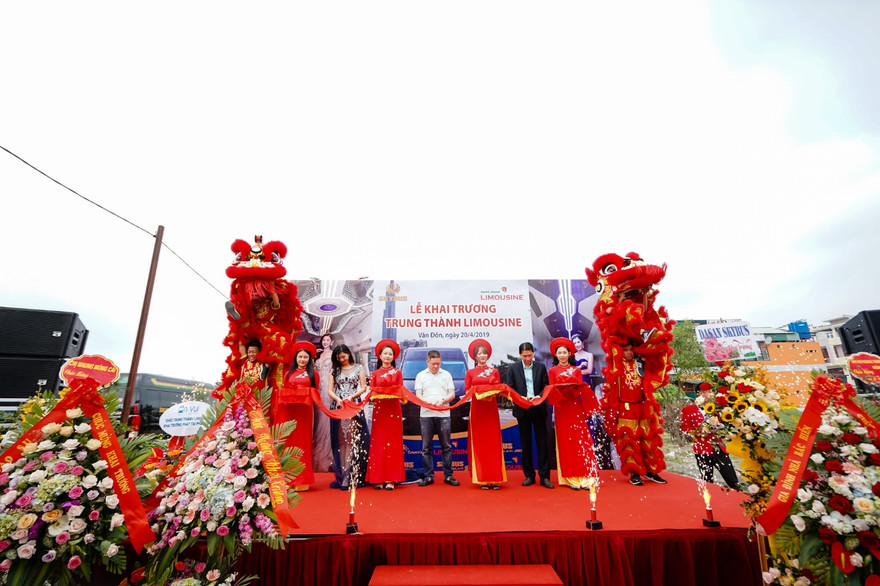 Lễ khai trương Trung Thành Limousine ngày 20/4/2019 tại Vân Đồn, Quảng Ninh