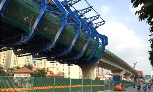 Đường vành đai 2 đoạn từ nút giao Trường Chinh - Ngã Tư Sở đến nút giao Minh Khai - cầu Vĩnh Tuy đang được các nhà thầu khẩn trương thi công (ảnh Internet)