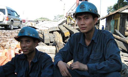 Thợ mỏ thay đổi tư duy từ sản xuất tiêu thụ đến sản xuất kinh doanh 