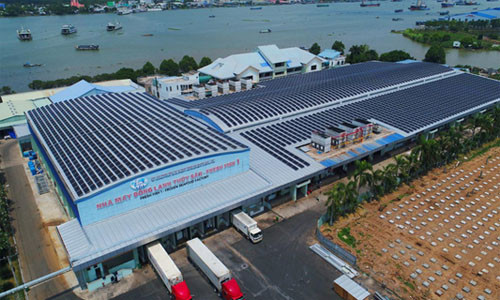 Hệ thống điện mặt trời của Nhà máy đông lạnh thủy sản số 1, do Tập đoàn Sao Mai lắp đặt