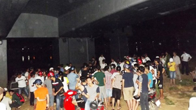 Hiện trường nơi C, 25 tuổi, con thứ 3 của bà Thủy nhảy cầu tự tử. 