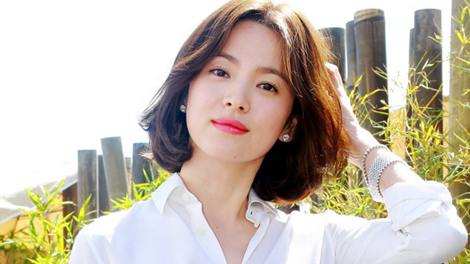 Song Hye Kyo xinh tươi trong nắng