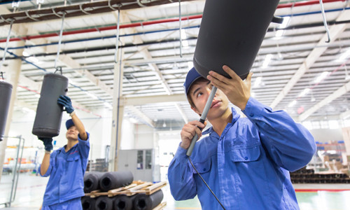 Nhiều doanh nghiệp hết quý I đã hoàn thành 1/3 chỉ tiêu lợi nhuận cả năm. Ảnh: Anh Quân