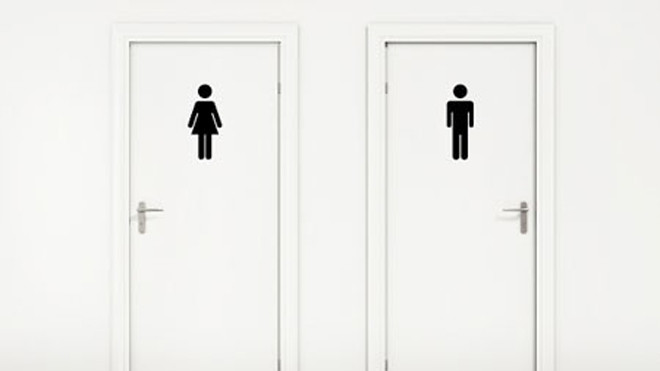 Vật thể được cho là máy bay không người lái rơi chỉ là cửa toilet di động.