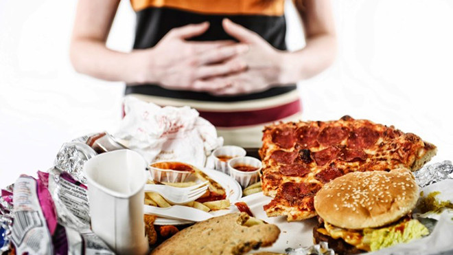 5 thói quen ăn uống khiến bạn nhanh già