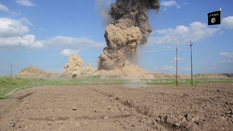 IS tung video phá hủy kho báu khảo cổ của Iraq